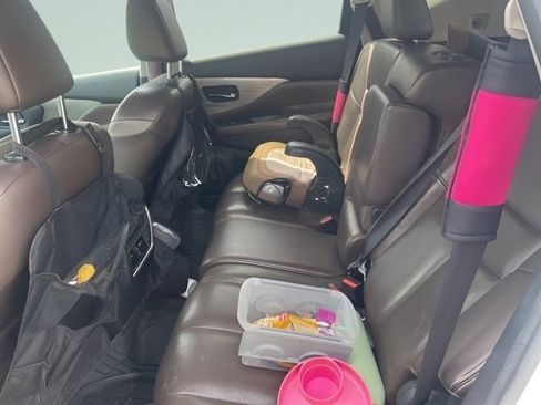 Used 2015 Nissan Murano Platinum w/ Platinum Technology Package AWD/4WD image 17