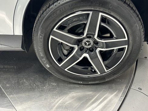 Certified 2024 Mercedes-Benz GLC 300 4MATIC image 22