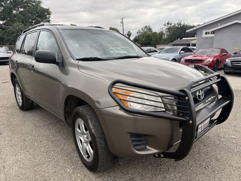 Used 2010 Toyota RAV4 2WD image 3