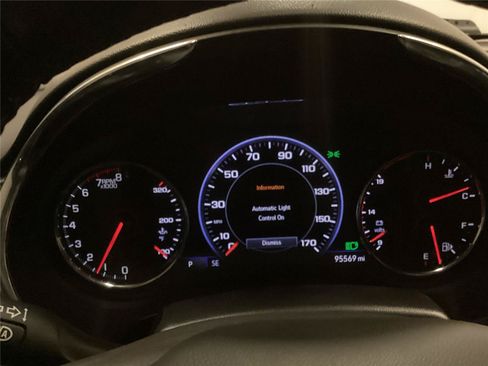Used 2021 Chevrolet Malibu Premier FWD image 15