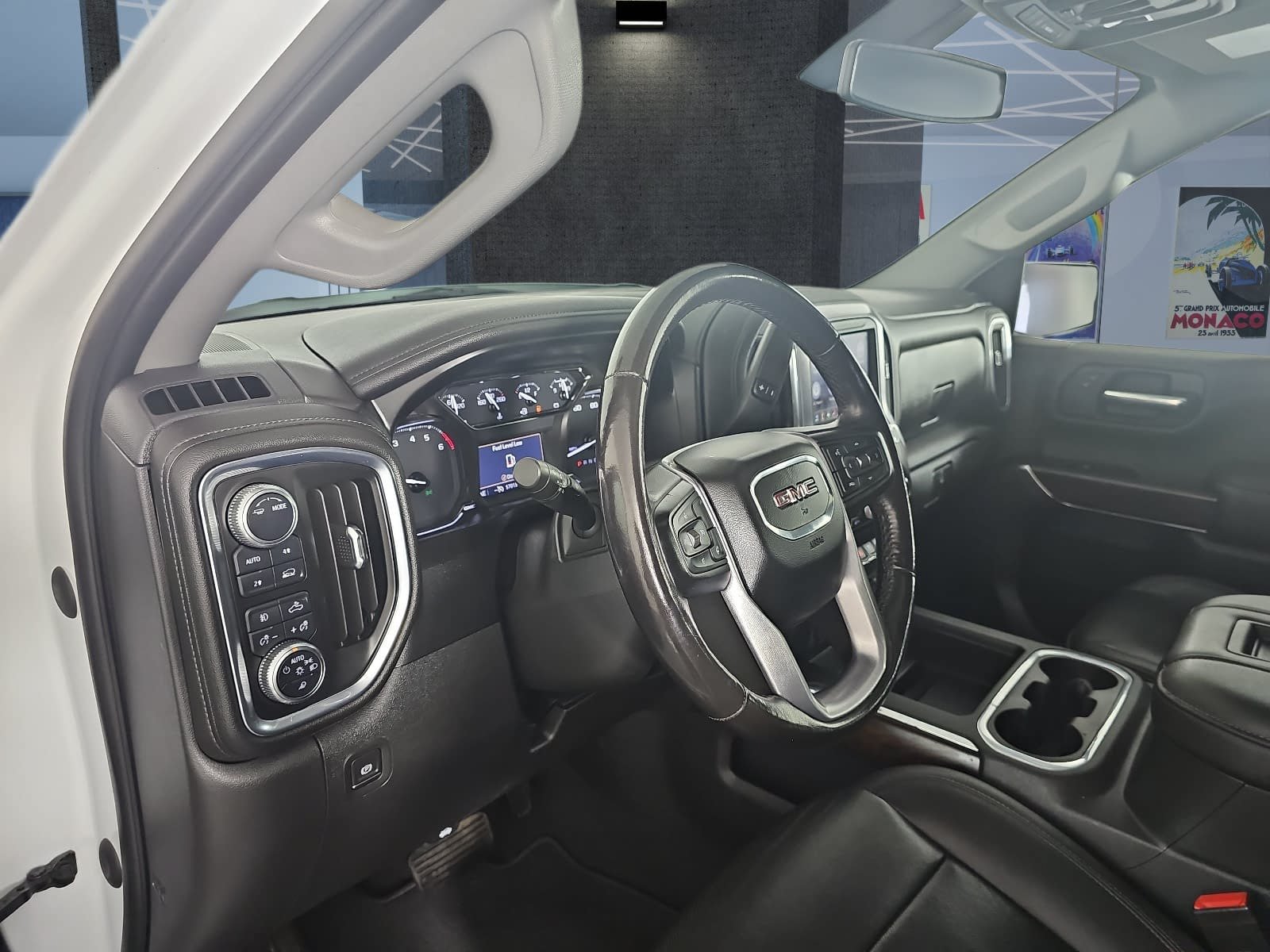 Used 2021 GMC Sierra 1500 SLT w/ SLT Premium Package AWD/4WD image 10