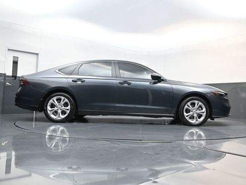 Used 2024 Honda Accord LX image 21
