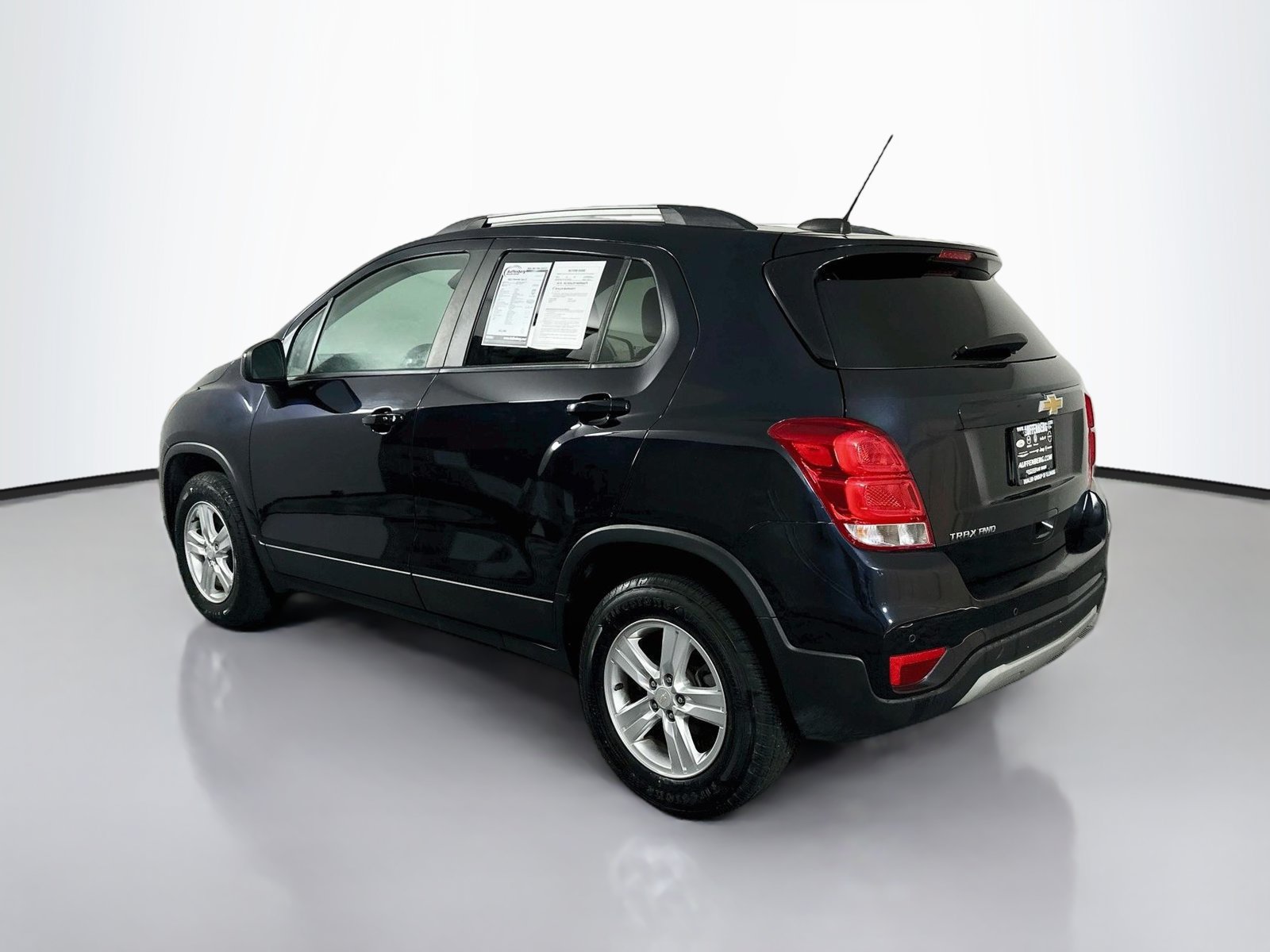 Used 2022 Chevrolet Trax LT w/ Driver Confidence Package AWD/4WD image 5