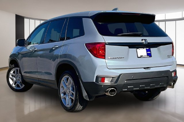 Used 2024 Honda Passport EX-L image 4