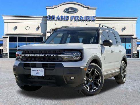 New 2025 Ford Bronco Sport Outer Banks w/ Outer Banks Tech Package+ AWD/4WD image 1