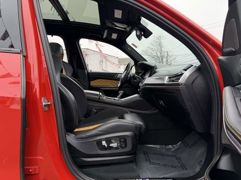 Used 2023 BMW X5 M w/ Competition Package image 11