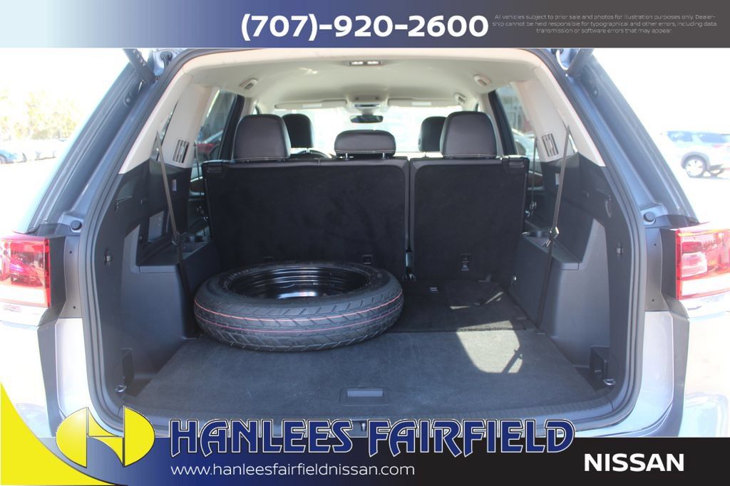 Used 2025 Volkswagen Atlas SE FWD image 10