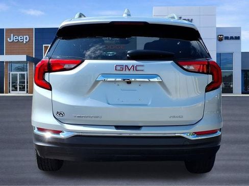 Used 2020 GMC Terrain SLT AWD/4WD image 4