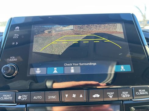 Used 2018 Honda Odyssey EX-L image 18