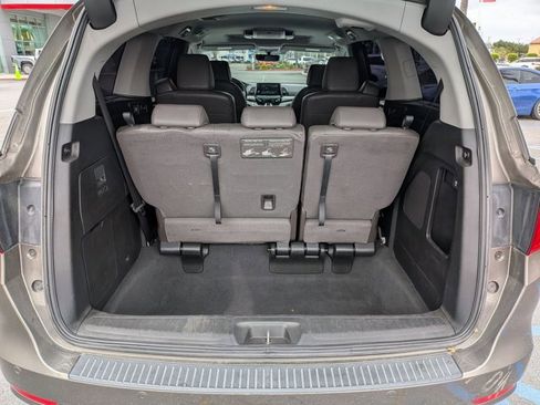 Used 2018 Honda Odyssey Touring image 6
