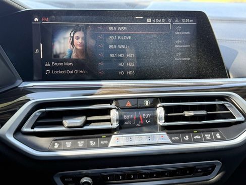 Used 2021 BMW X7 xDrive40i image 38