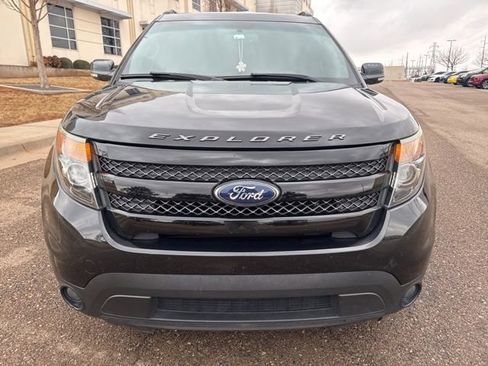 Used 2014 Ford Explorer Sport w/ Equipment Group 401A image 2