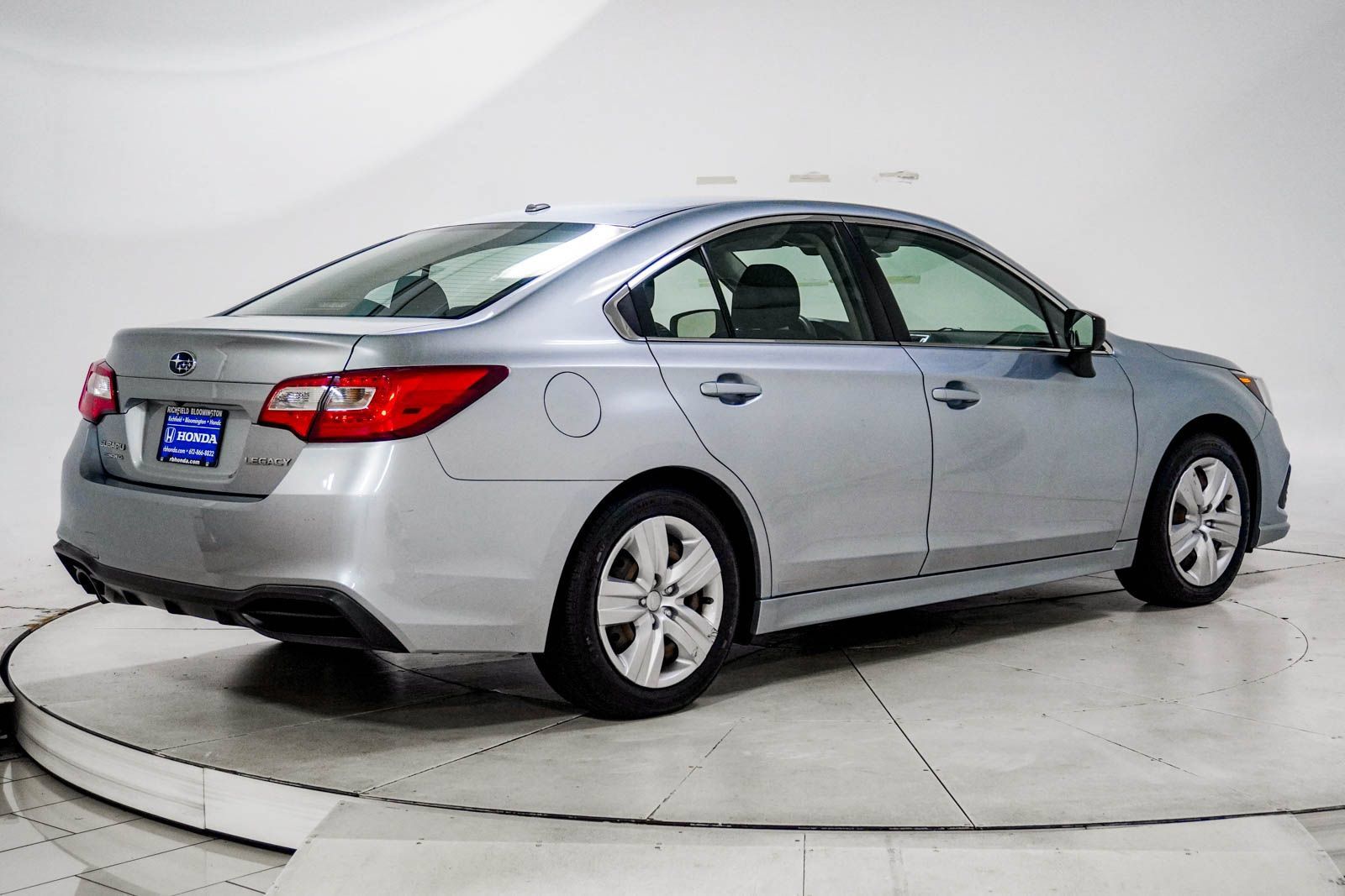 Used 2019 Subaru Legacy 2.5i AWD/4WD image 11
