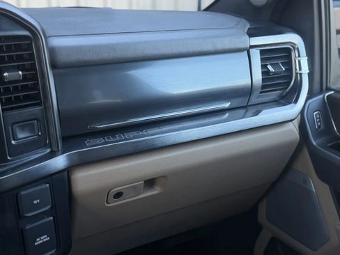 Used 2024 Ford F350 Lariat image 38