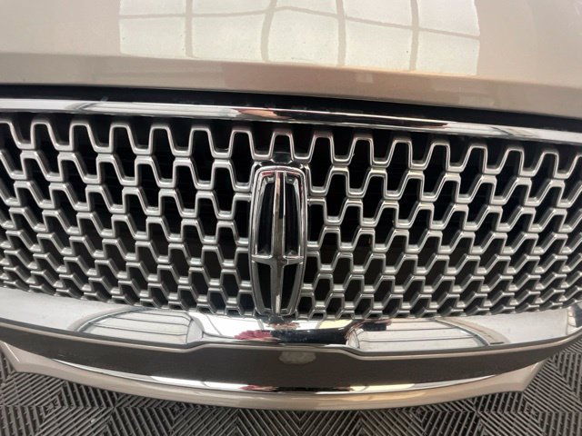Used 2020 Lincoln MKZ Reserve w/ Elements Package AWD/4WD image 34