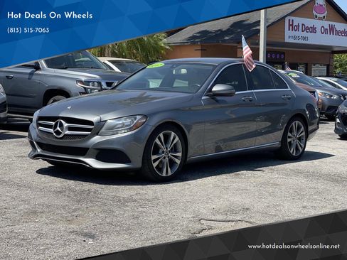 Used 2017 Mercedes-Benz C 300 Luxury image 1