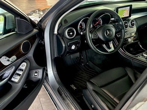 Used 2015 Mercedes-Benz C 300 Sedan image 10