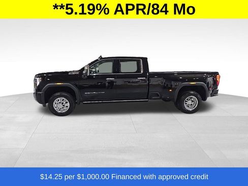 New 2026 GMC Sierra 3500 Denali w/ Denali Reserve Package image 4