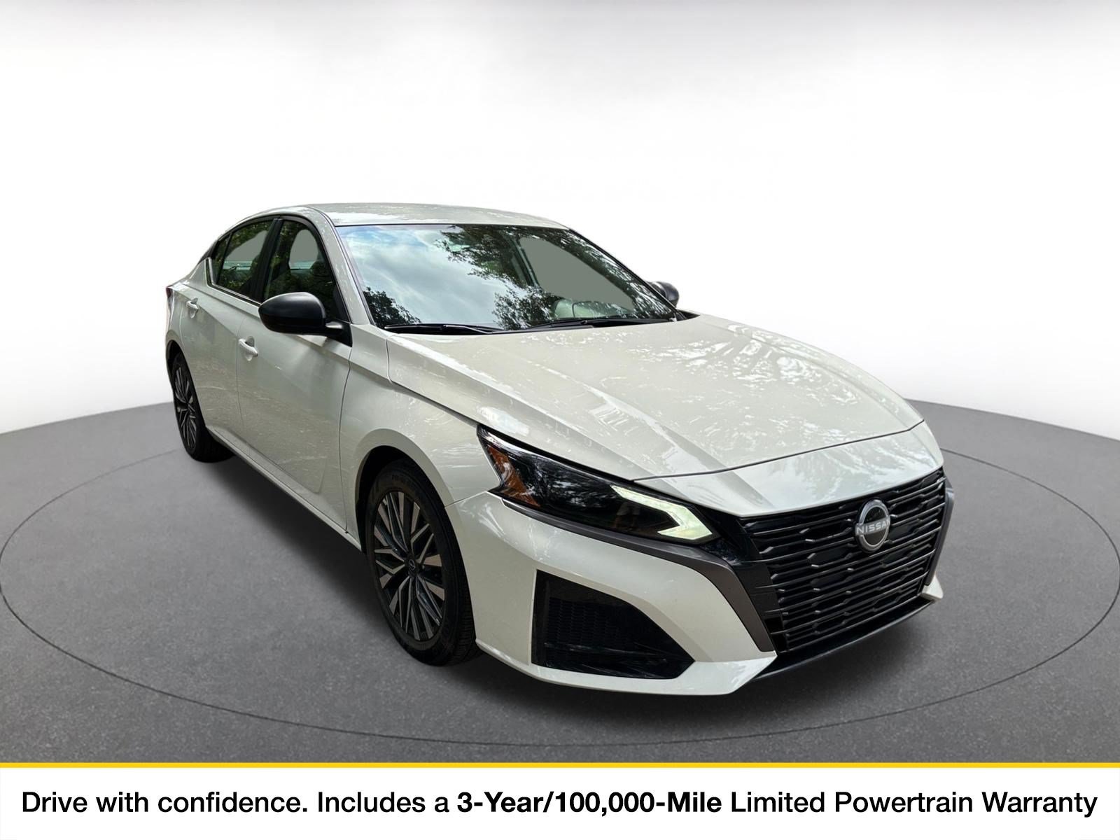 Used 2026 Nissan Altima 2.5 SV FWD image 1