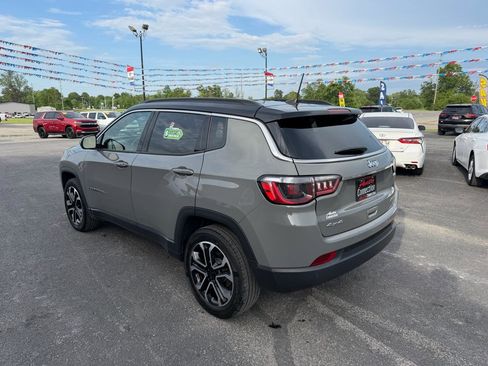 Used 2024 Jeep Compass Limited AWD/4WD image 7