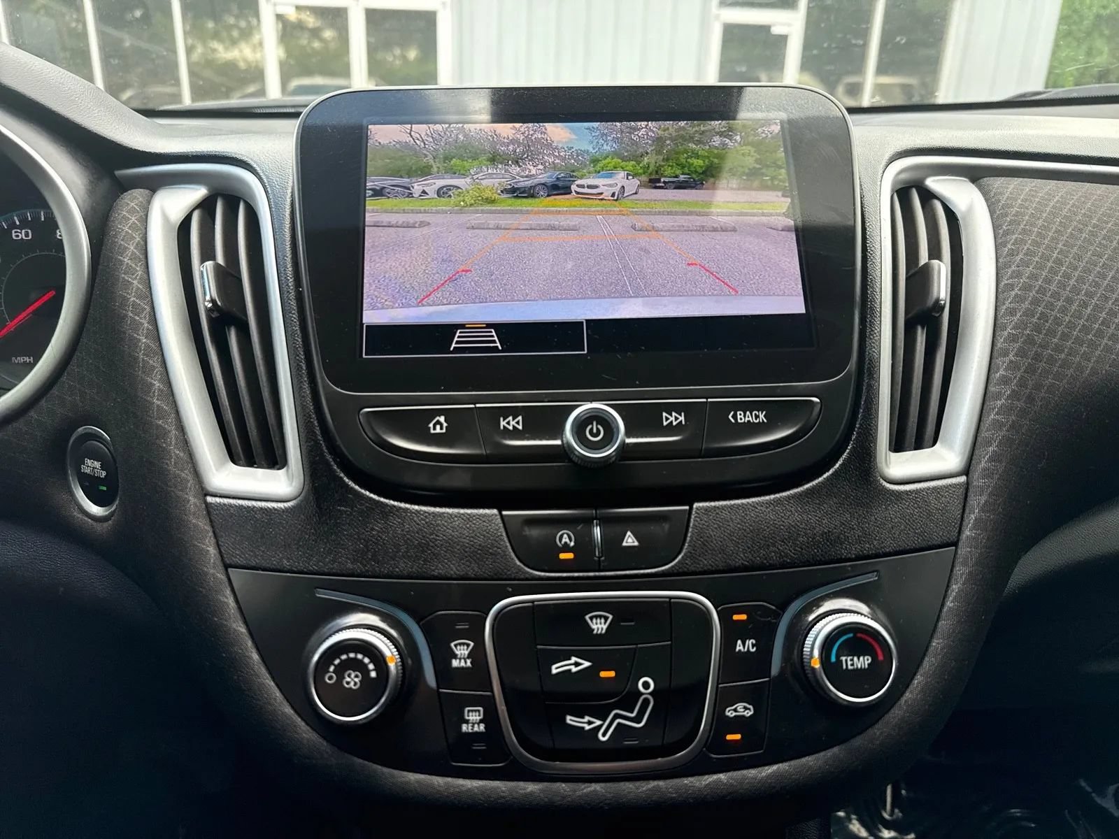 Used 2024 Chevrolet Malibu LS FWD image 13