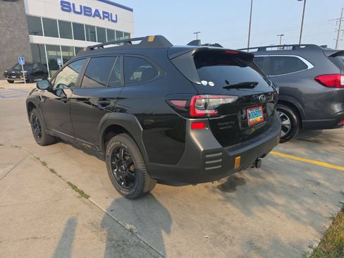 Used 2022 Subaru Outback Wilderness AWD/4WD image 3