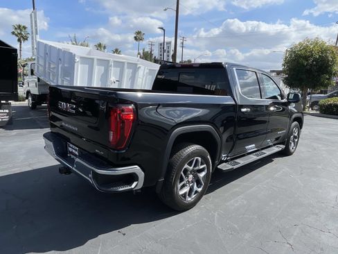 New 2026 GMC Sierra 1500 SLT w/ SLT Premium Plus Package RWD image 5