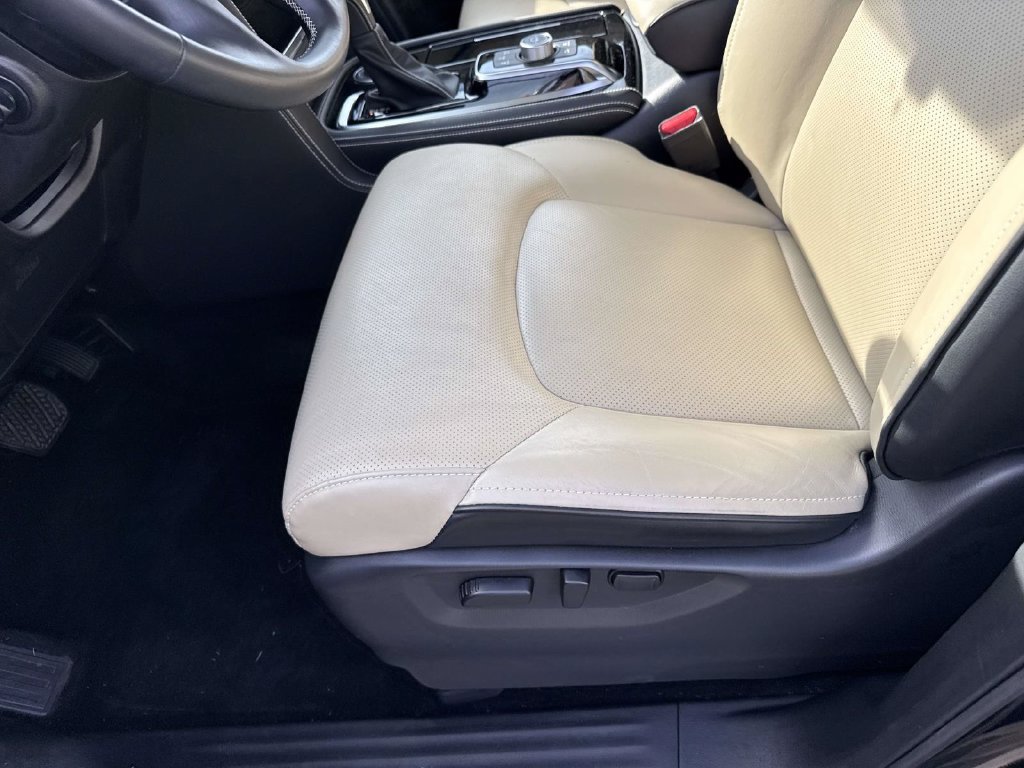 Used 2024 INFINITI QX80 Premium Select w/ Cargo Package AWD/4WD image 35