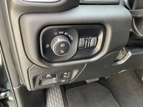 Used 2025 RAM 1500 Big Horn AWD/4WD image 26