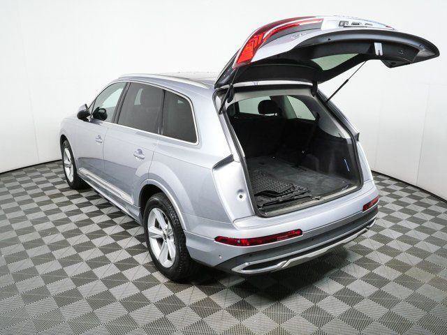 Used 2022 Audi Q7 3.0T Premium w/ Convenience Package AWD/4WD image 30