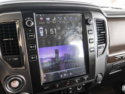 Used 2017 Nissan Titan Platinum Reserve image 25