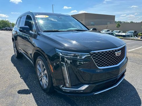 Used 2021 Cadillac XT6 Premium Luxury AWD/4WD image 18