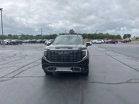 Used 2023 GMC Sierra 1500 Denali Ultimate AWD/4WD image 5