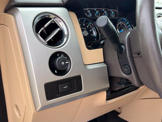 Used 2013 Ford F150 Lariat w/ Lariat Chrome Pkg AWD/4WD image 15