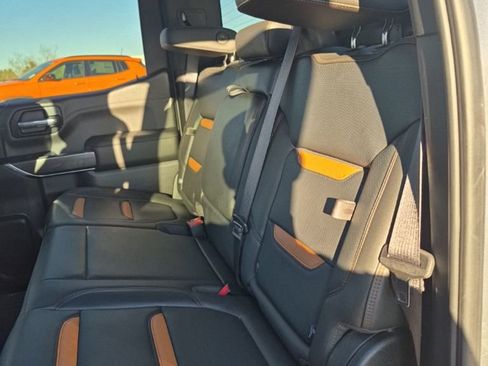 Used 2019 GMC Sierra 1500 AT4 w/ AT4 Premium Package image 24