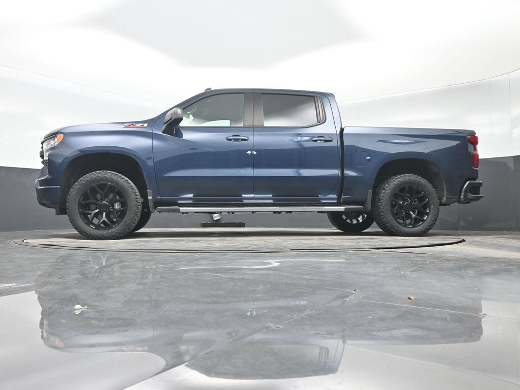 Used 2023 Chevrolet Silverado 1500 RST AWD/4WD image 27