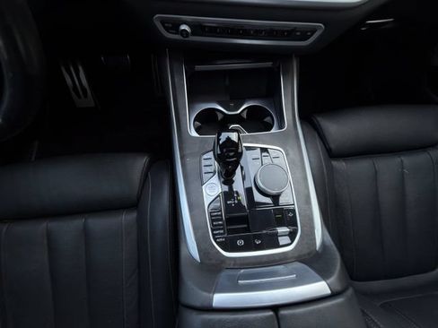 Used 2022 BMW X7 M50i AWD/4WD image 21