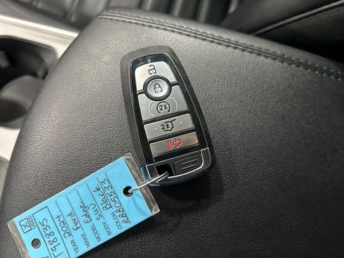 Certified 2024 Ford Edge SEL w/ Convenience Package image 26