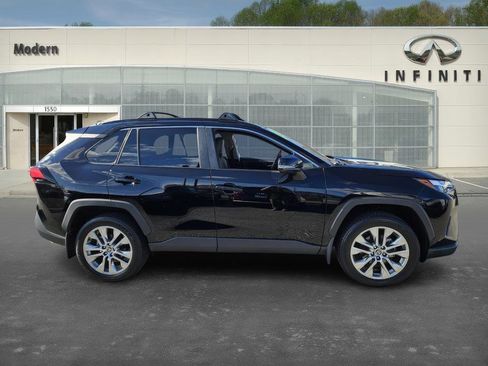 Used 2024 Toyota RAV4 XLE Premium image 3