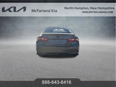 Used 2019 Toyota Camry SE image 14