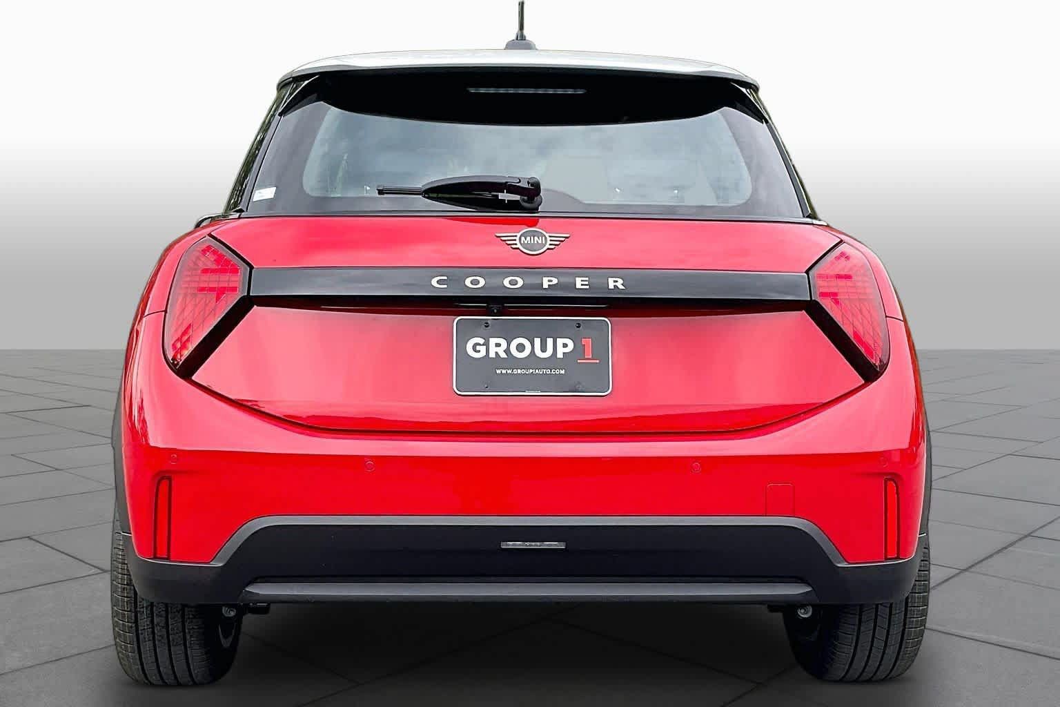 New 2027 MINI Cooper 2-Door Hardtop FWD image 4
