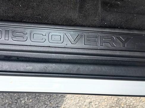 Used 2016 Land Rover Discovery Sport HSE AWD/4WD image 45
