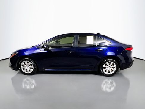 Used 2020 Toyota Corolla LE FWD image 9