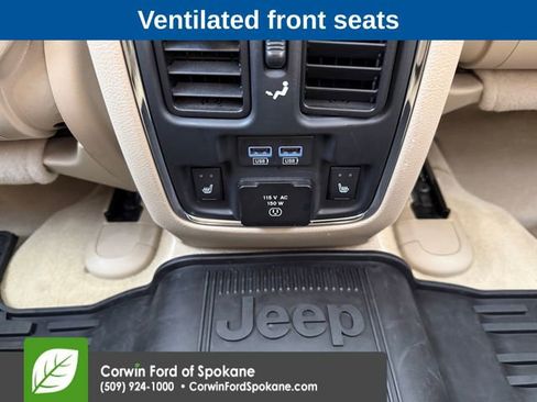 Used 2014 Jeep Grand Cherokee Overland image 14