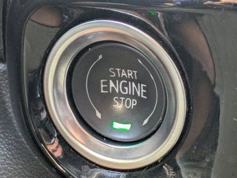 Used 2025 Chevrolet Silverado 2500 LT w/ Z71 Chrome Sport Edition image 22