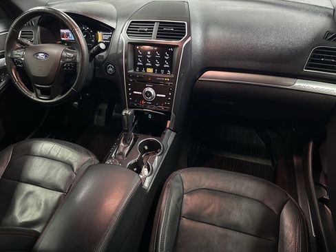 Used 2018 Ford Explorer Sport w/ Equipment Group 401A image 12