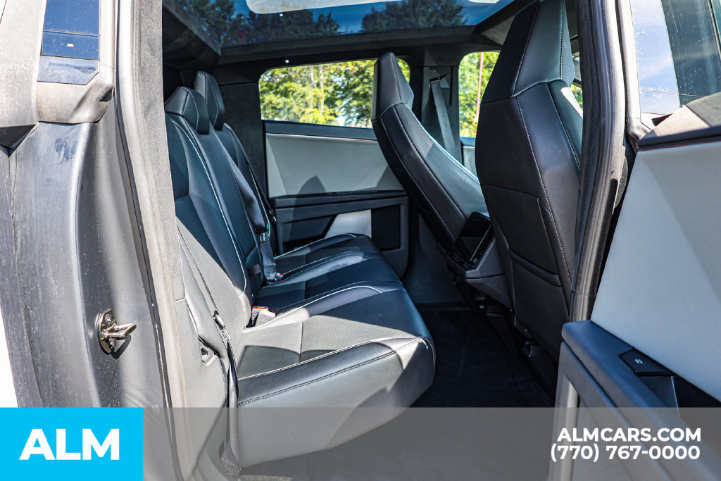 Used 2024 Tesla Cybertruck AWD Crew Cab image 21