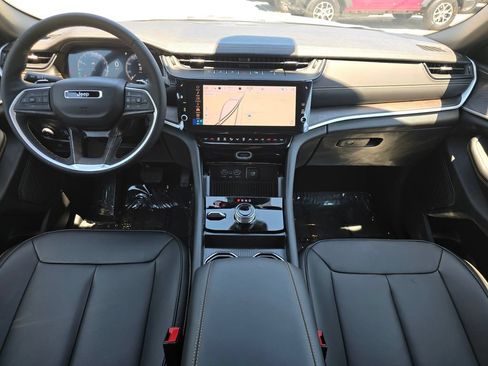 New 2026 Jeep Grand Cherokee L Limited AWD/4WD image 6
