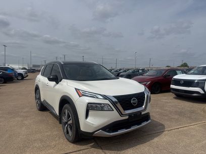 Used 2021 Nissan Rogue Platinum