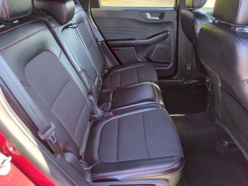 Used 2024 Ford Escape ST-Line AWD/4WD image 30